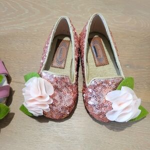 Joyfolie Pink and White Baby Shoes with Floral Design